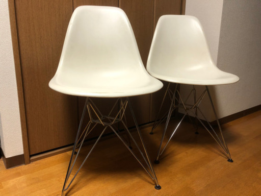 vitra eames ヴィトラ　イームズサイドシェルチェア ホワイト