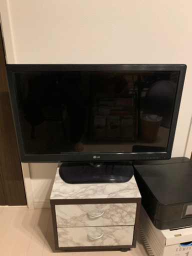【値下げ】2013年製 LG社 32型テレビ(型番：32LS3500)