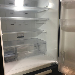 【取引中】超お得！　AQUA アクア　冷凍冷蔵庫　
