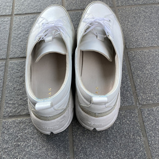ヨーク　スニーカー　定価約36,000円