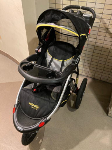 Baby Trend 3輪ベビーカー