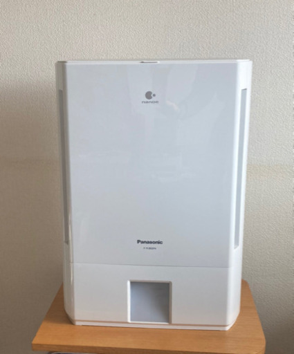 【決定しました】2017年製　パナソニック　Panasonic　衣類除湿乾燥機 F-YC80ZPX-W
