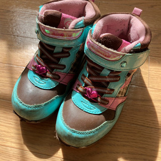 【ネット決済】子供用冬靴　無料