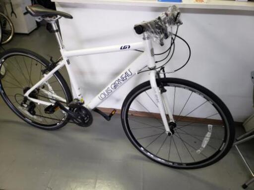 自転車　クロスバイク　中古　ルイガノ　ホワイト　21段変速