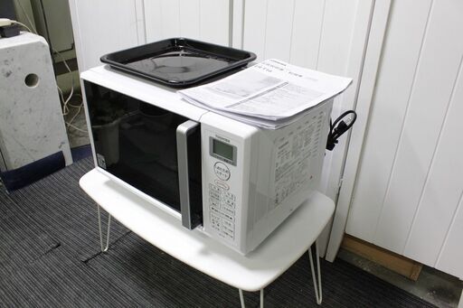 R2772) TOSHIBA 中古東芝　フラットオーブンレンジ　850W　ER-T16（W)ホワイト 2020年製! 電子レンジ 店頭取引大歓迎♪