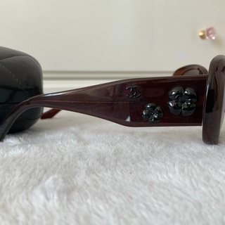 CHANEL  シャネル　カメリアの飾り　サングラス