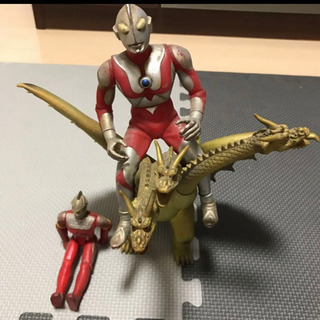 【ネット決済】ウルトラマンフィギュア