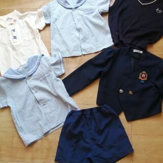 幼稚園の制服　用品