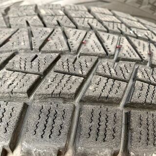 中古スタッドレスタイヤホイール】ブリジストン ブリザック タイヤ 215 