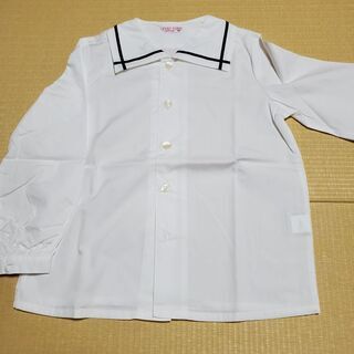 孔雀子ども園　制服、制帽、体操服、カバン、ブラウス　女の子