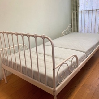IKEA伸縮式ベッド