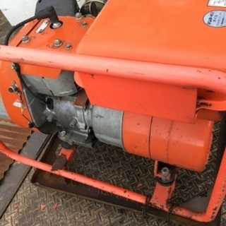 発電機　デンヨーパワー２４００