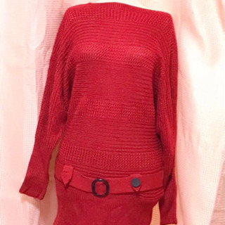 【ネット決済・配送可】赤いセーター