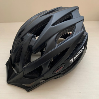 サイクリング　ヘルメット　Mサイズ