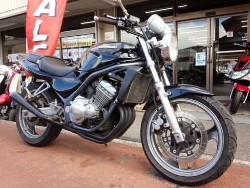 NO.3693　バリオス（ＢＡＬＩＵＳ）　水冷４サイクル１６バルブ４気筒２５０ｃｃ　アップハンドル　カスタムマフラー　ブラック　☆彡