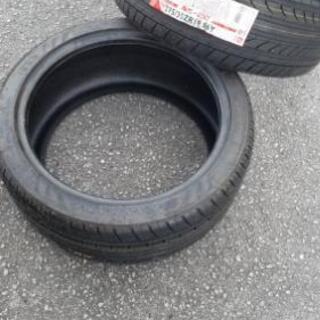 新品　275/35 R19