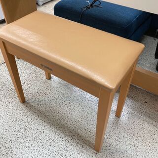 YAMAHA (ﾔﾏﾊ】電子ピアノ 椅子付き