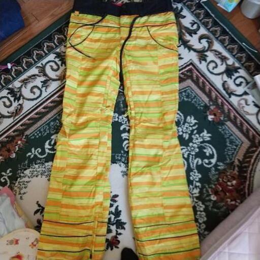 ウィンタースポーツ用のウェアー 尾崎 ひとみ 橋本のスノーボードの中古あげます 譲ります ジモティーで不用品の処分