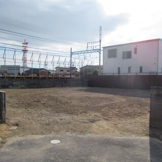 津市半田売土地 建築条件なし！土地面積約100.2坪