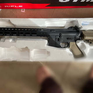 値引き中 電動ガン cm619外装カスタム バッテリーとスコープ付き