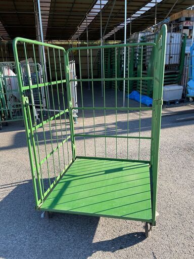 中古特寸カゴ台車　W1100×D1100×H1700mm　　K039
