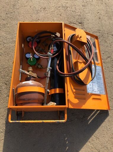 ★中古★㈱千代田精機　ニューチヨパック　可搬式ガス溶断器セット　現状品　動作未確認
