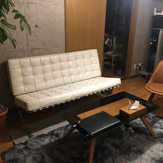 バルセロナチェア 2〜3人掛け おしゃれ 高級感