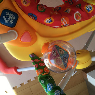 アンパンマン　ジャンパルー 