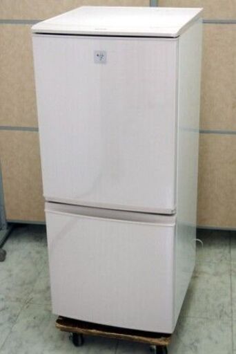 ㊳【6ヶ月保証付】シャープ 137L 2ドア 冷凍冷蔵庫 SJ-PD14A-C ベージュ【PayPay使えます】