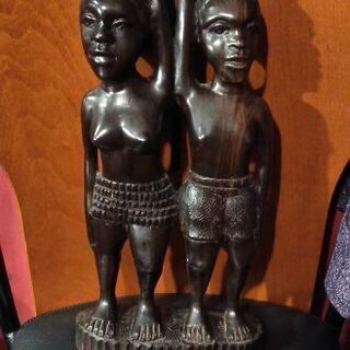 ☆USED☆　男性女性ペア・アフリカ木彫り人形