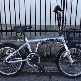 ＜動作・美品＞Jeep・20インチ・折り畳み自転車 シマノ6段変速 カゴ、鍵付き 動作・美品＞Jeep・20インチ・折り畳み自転車 シマノ6段変速 カゴ、鍵付き