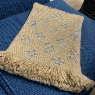 【2日間限定!!!最終値下げ!!!格安!!!】LOUIS VUITTON マフラー ★美品★