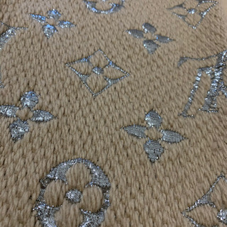 【2日間限定!!!最終値下げ!!!格安!!!】LOUIS VUITTON マフラー ★美品★