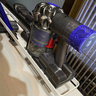 Dyson v6 fluffy スタンド付き