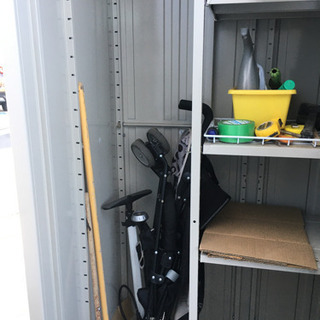 取引中】屋外用物置 収納庫 タクボ