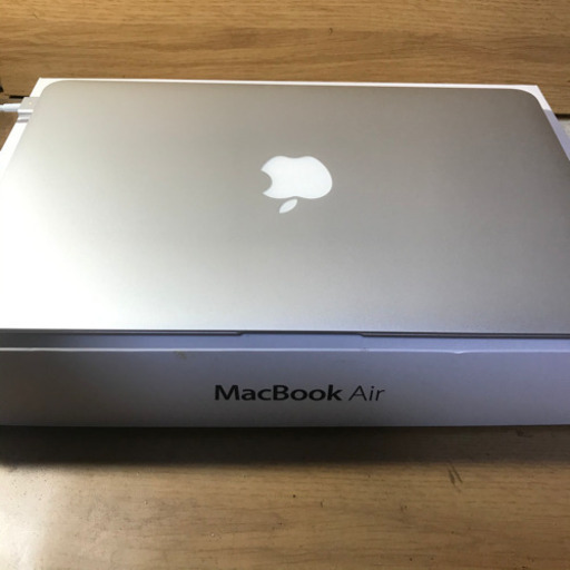 美品】MacBook Air 11.6インチ（Office入り）