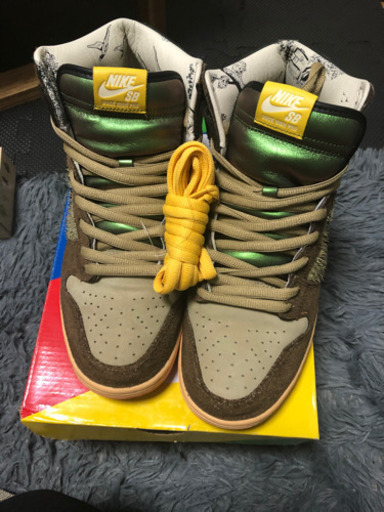 CONCEPTS × NIKE SB DUNK HIGH \