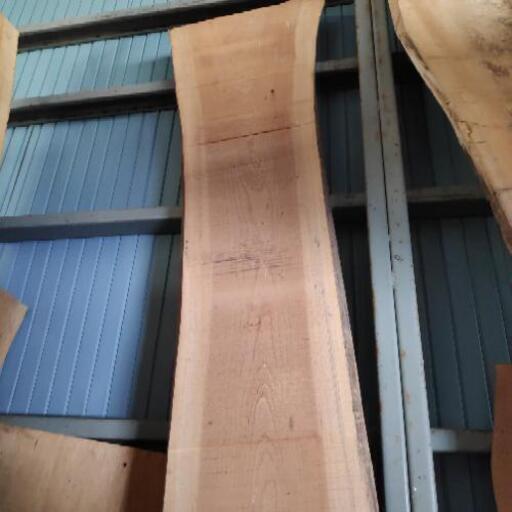 けやき 平板 木材 高さ約3.5m幅約30~40cm 厚み約5cm