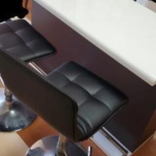 ニトリ　カウンターテーブル・椅子×2脚セット