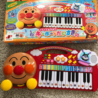 アンパンマン　　ピアノ　キーボード　おもちゃ