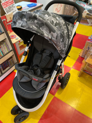 きっずえんじぇる横浜あざみ野店　joie ライトトラックス　エア　クッション付き