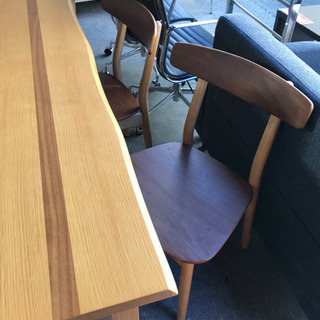 ダイニングテーブル&イス⭐︎