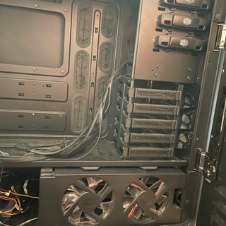 フルタワー　PCケース　Cooler Master: COSMOS II