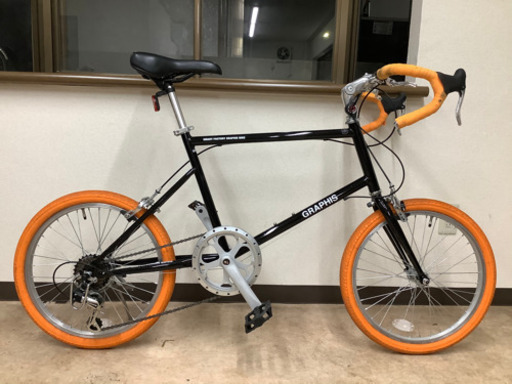 GRAPHIS 中古車 (PHONFO4982)