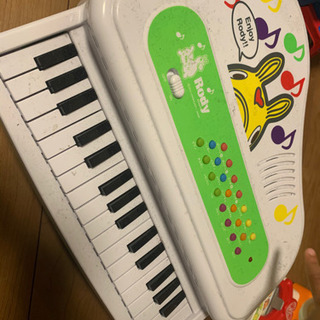 【ネット決済】赤ちゃん　ピアノ　おもちゃ