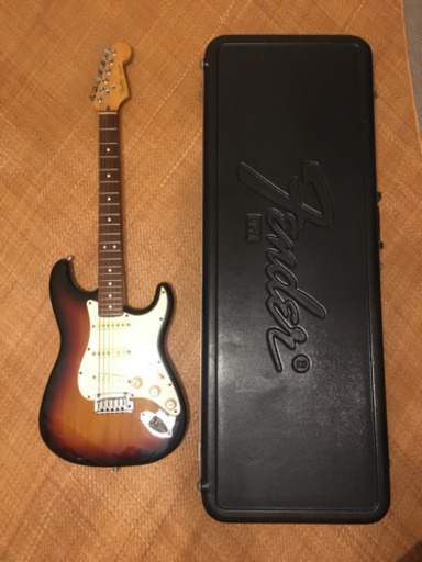 エレキギターFenderUSAストラトキャスター ハードケース付