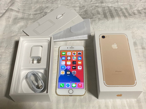 シムフリー　iPhone7 GOLD⭐️ゴルド！おまけセット