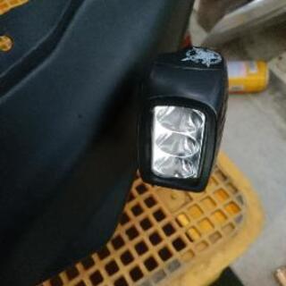 スノーモービルskidoo ライトレス仕様 デリートキット LED付き