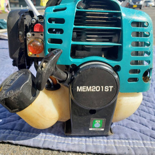 マキタ　エンジン式　芝刈り機　230mm 　　リサイクルショップ宮崎屋21.2.21 マキタ エンジン式 芝刈り機 230mm リサイクルショップ宮崎屋21.2.21