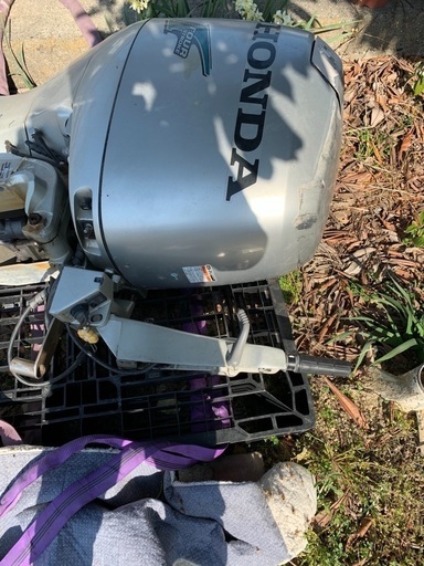 ホンダ船外機75馬力x足